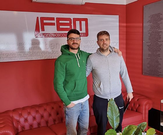 En Fbm a servir galletas...